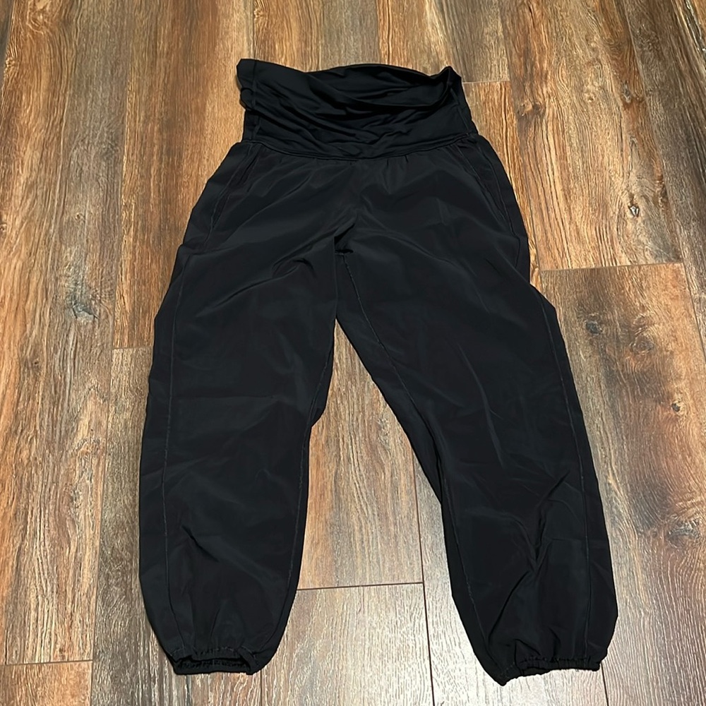 Lululemon joggers